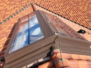 豊川市　T社様　トップライト防水補修リフォーム事例